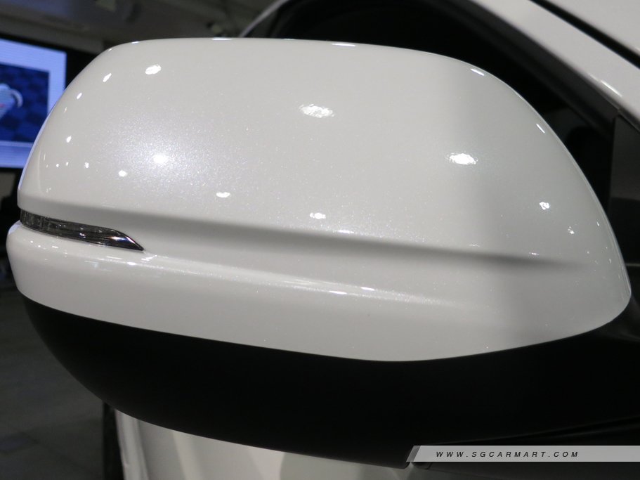 https://i.i-sgcm.com/new_cars/cars/11557/11557_g8