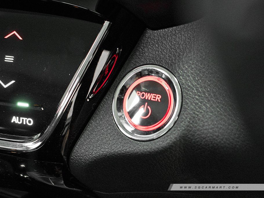 https://i.i-sgcm.com/new_cars/cars/11557/11557_g99