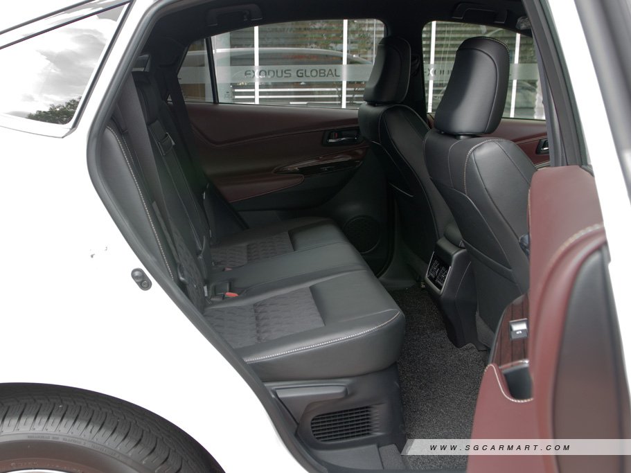 https://i.i-sgcm.com/new_cars/cars/11558/11558_g29