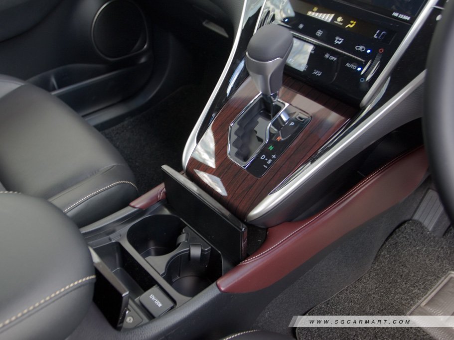 https://i.i-sgcm.com/new_cars/cars/11558/11558_g36