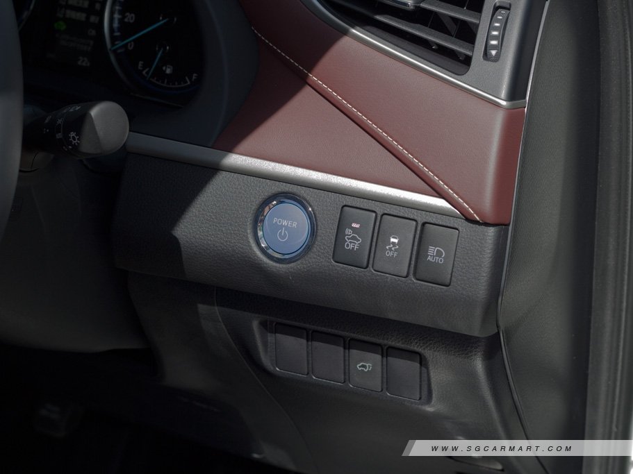 https://i.i-sgcm.com/new_cars/cars/11558/11558_g37