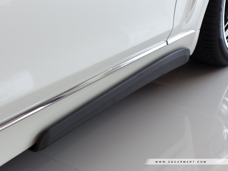 https://i.i-sgcm.com/new_cars/cars/11561/11561_g22