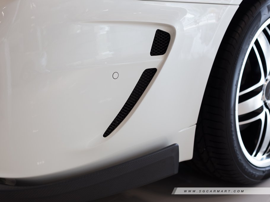https://i.i-sgcm.com/new_cars/cars/11561/11561_g23