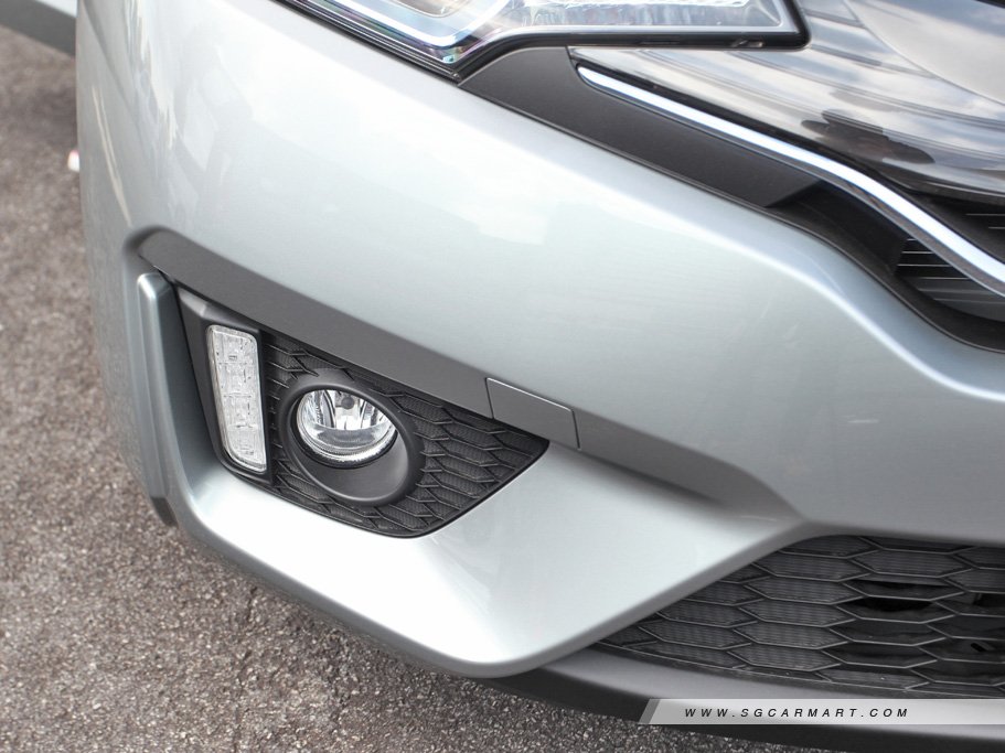 https://i.i-sgcm.com/new_cars/cars/11571/11571_g10