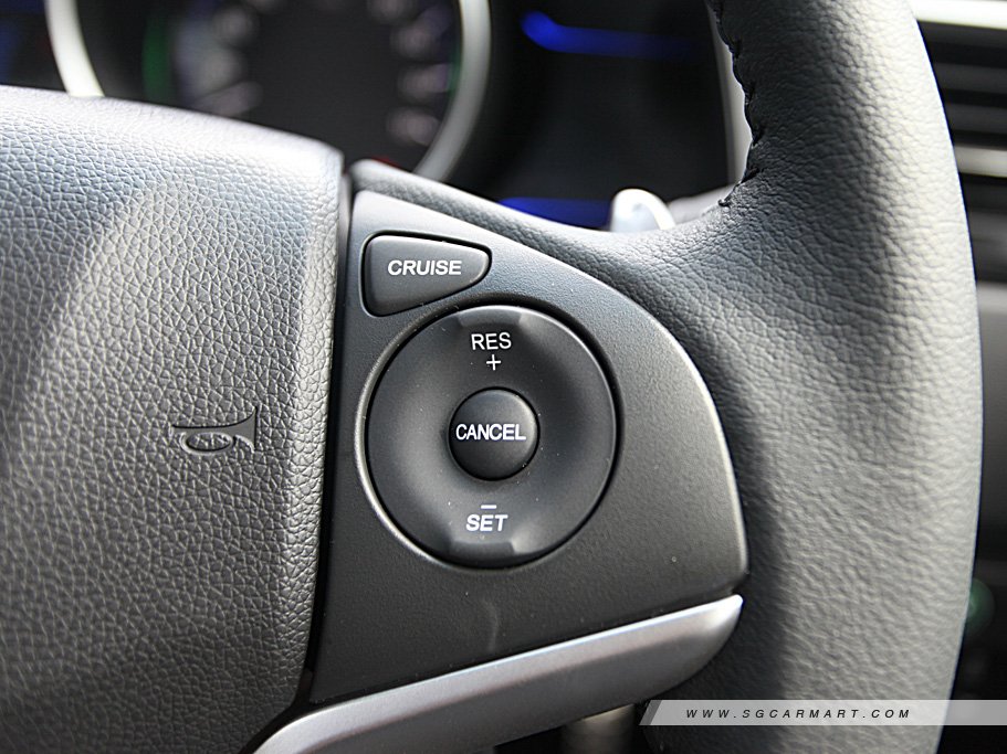 https://i.i-sgcm.com/new_cars/cars/11571/11571_g22