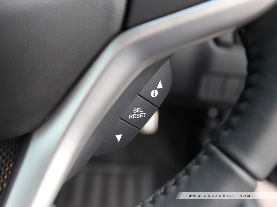 https://i.i-sgcm.com/new_cars/cars/11571/11571_g23