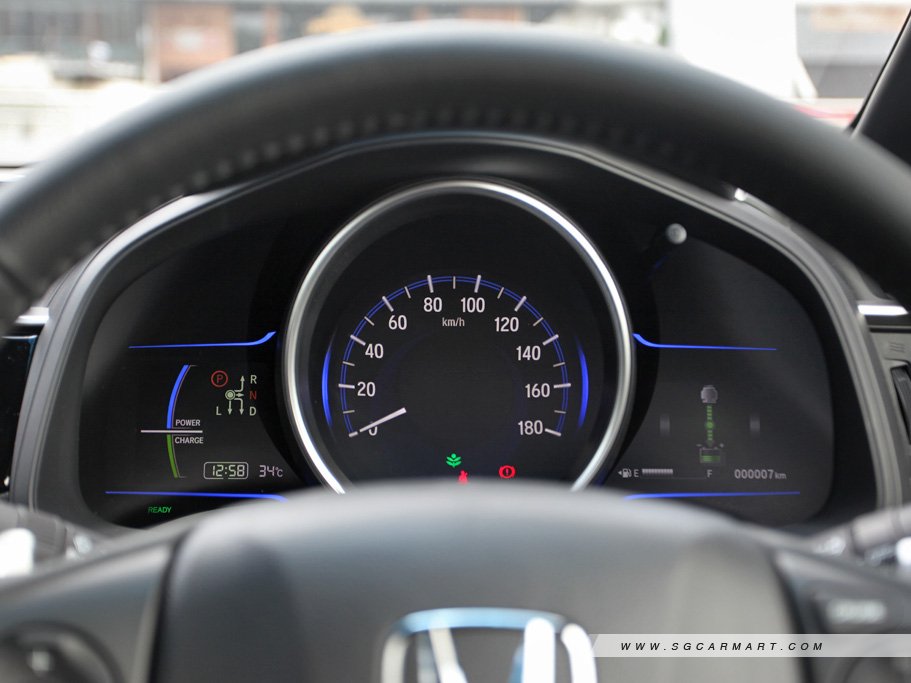 https://i.i-sgcm.com/new_cars/cars/11571/11571_g28