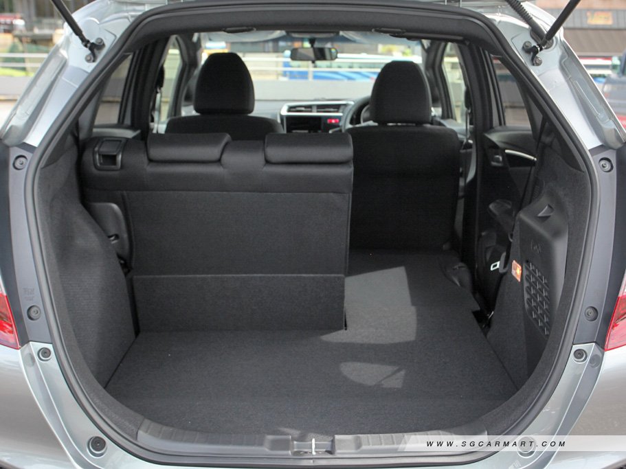 https://i.i-sgcm.com/new_cars/cars/11571/11571_g35