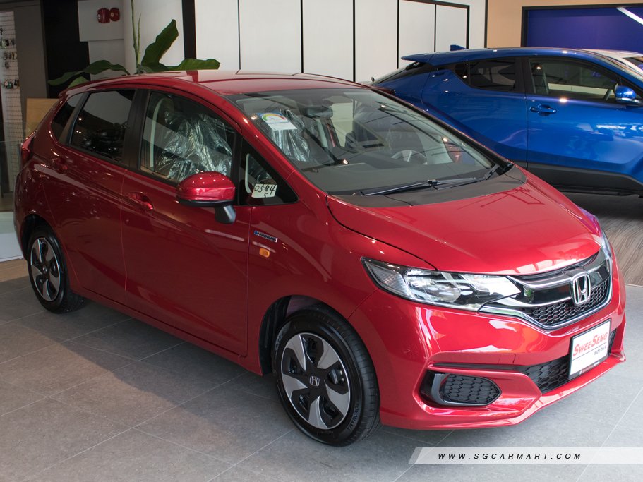 https://i.i-sgcm.com/new_cars/cars/11571/11571_g39