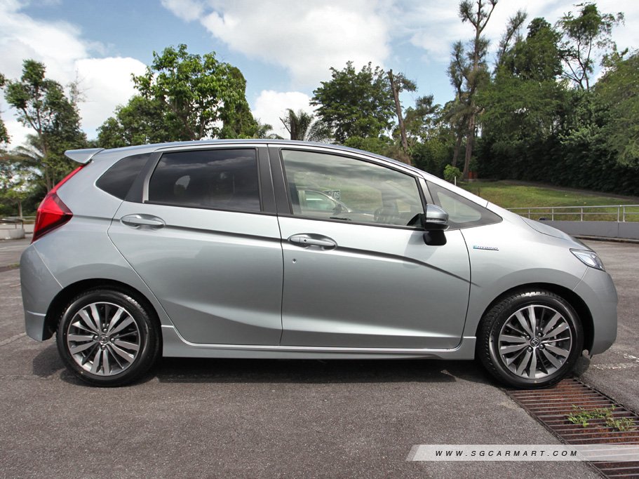https://i.i-sgcm.com/new_cars/cars/11571/11571_g4
