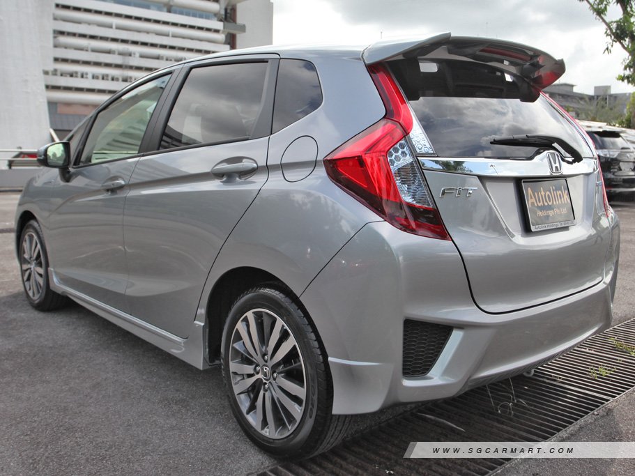 https://i.i-sgcm.com/new_cars/cars/11571/11571_g5