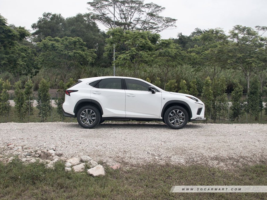 https://i.i-sgcm.com/new_cars/cars/11573/11573_g40