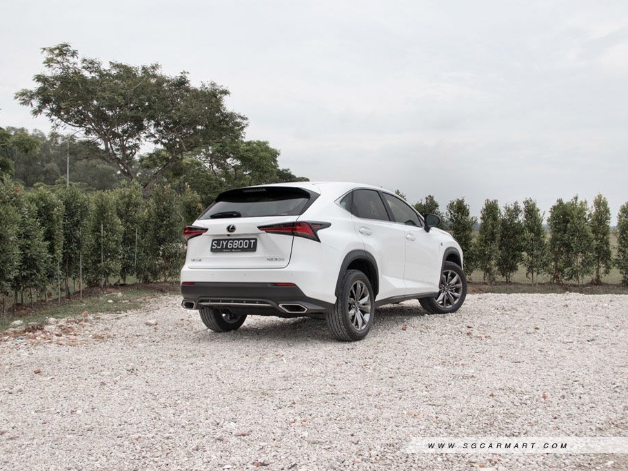 https://i.i-sgcm.com/new_cars/cars/11573/11573_g42