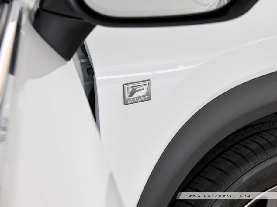 https://i.i-sgcm.com/new_cars/cars/11573/11573_g47