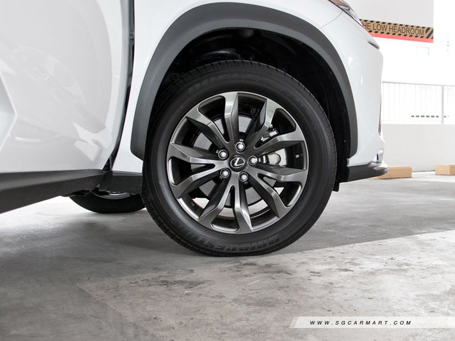 https://i.i-sgcm.com/new_cars/cars/11573/11573_g49