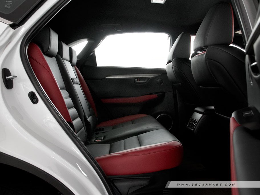 https://i.i-sgcm.com/new_cars/cars/11573/11573_g51