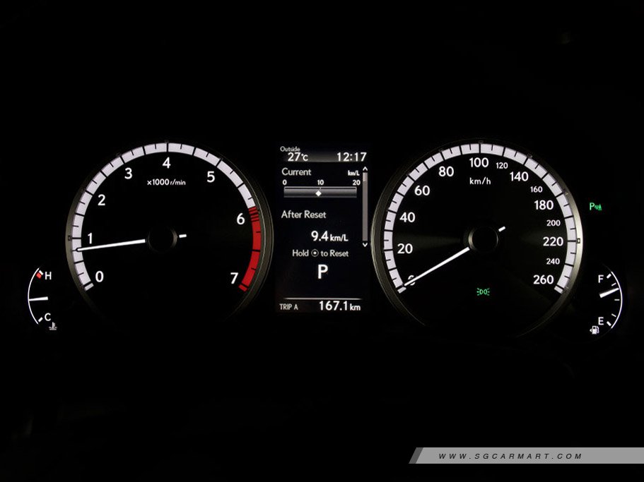 https://i.i-sgcm.com/new_cars/cars/11573/11573_g54