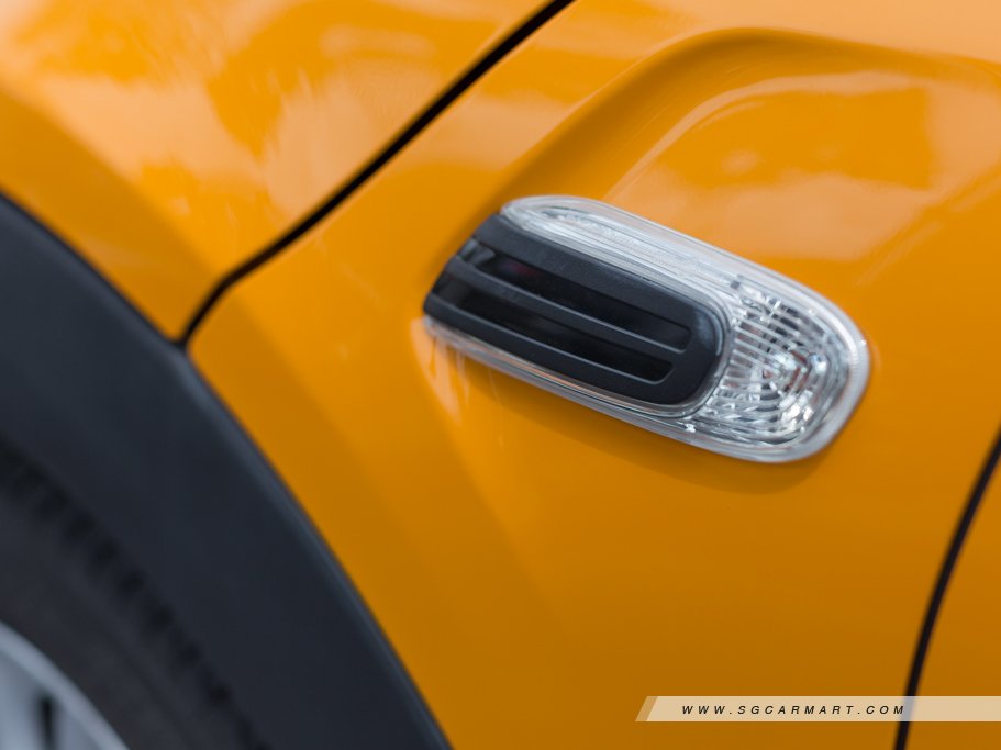 https://i.i-sgcm.com/new_cars/cars/11583/11583_g14