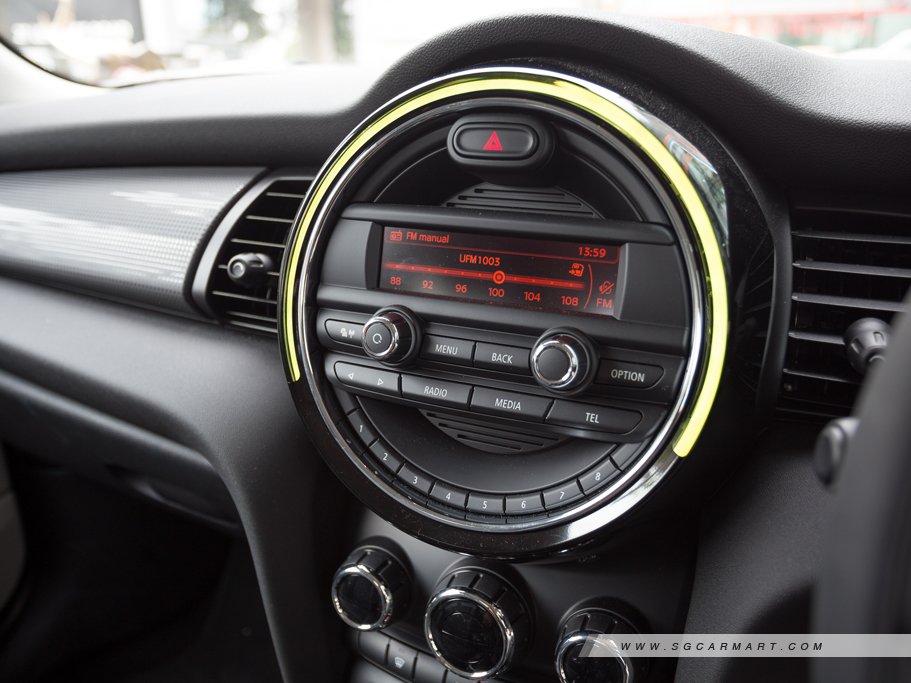 https://i.i-sgcm.com/new_cars/cars/11583/11583_g29