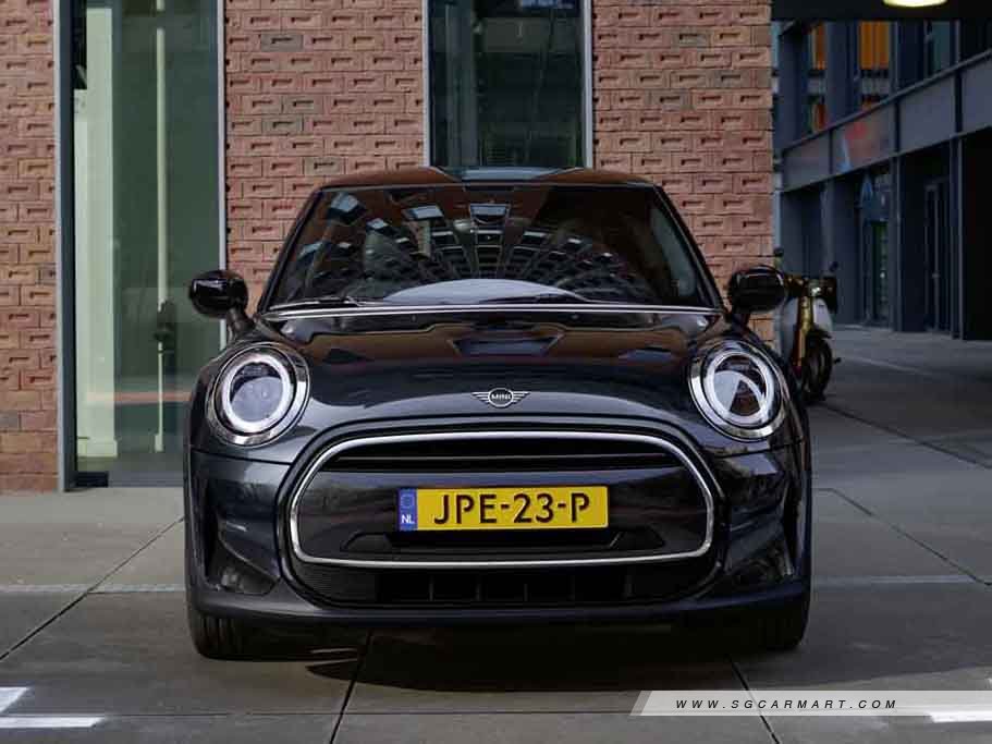 https://i.i-sgcm.com/new_cars/cars/11583/11583_g75