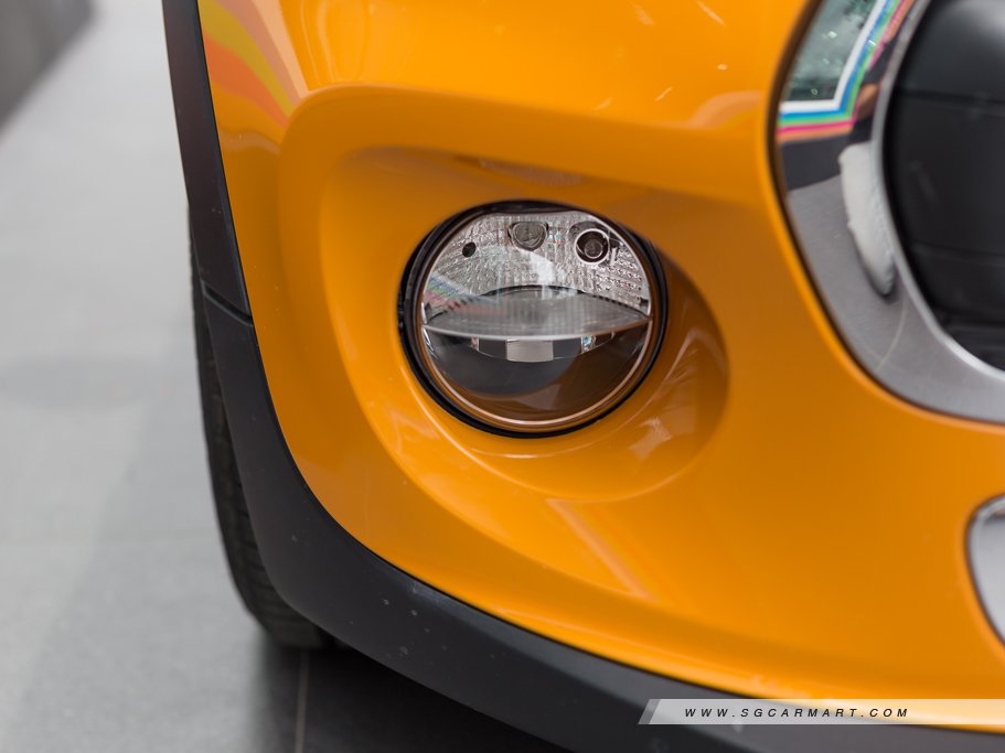 https://i.i-sgcm.com/new_cars/cars/11583/11583_g8