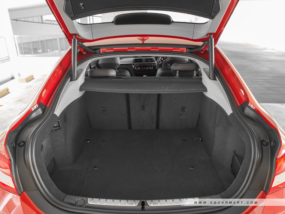 https://i.i-sgcm.com/new_cars/cars/11587/11587_g73