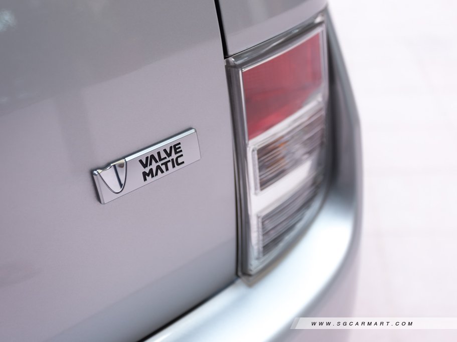 https://i.i-sgcm.com/new_cars/cars/11591/11591_g11