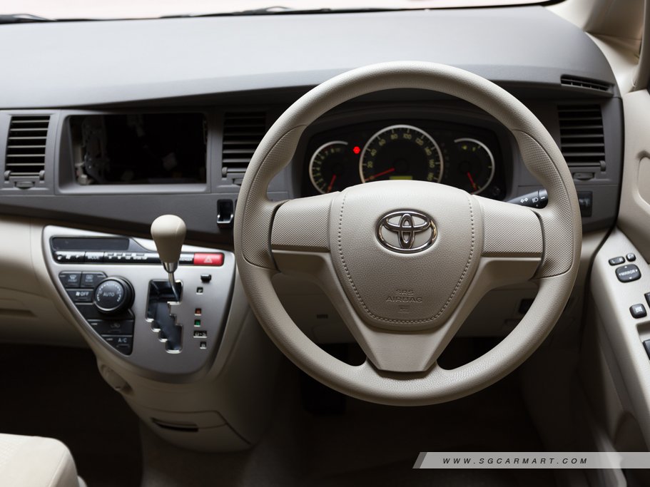 https://i.i-sgcm.com/new_cars/cars/11591/11591_g17