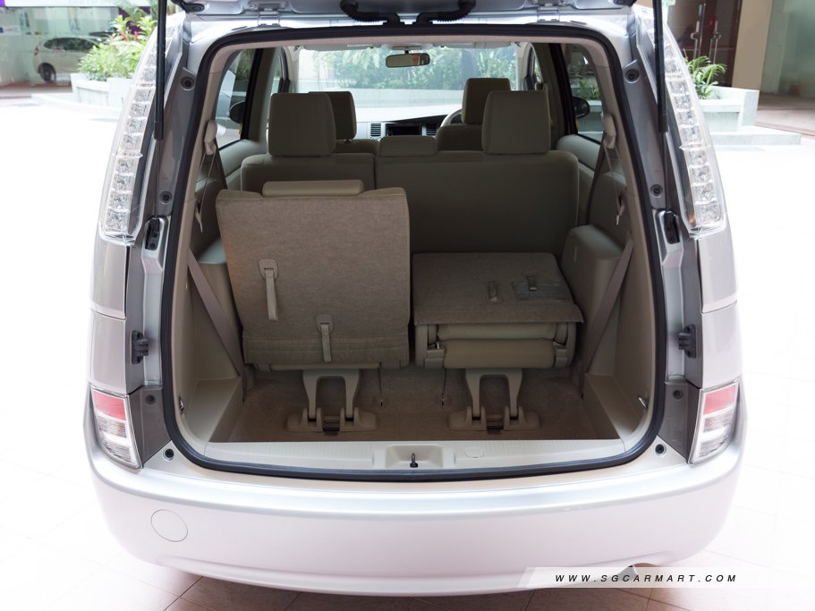 https://i.i-sgcm.com/new_cars/cars/11591/11591_g36