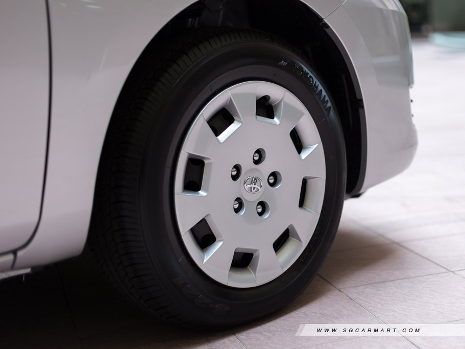 https://i.i-sgcm.com/new_cars/cars/11591/11591_g9