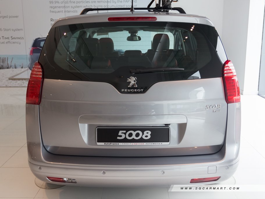https://i.i-sgcm.com/new_cars/cars/11593/11593_g17