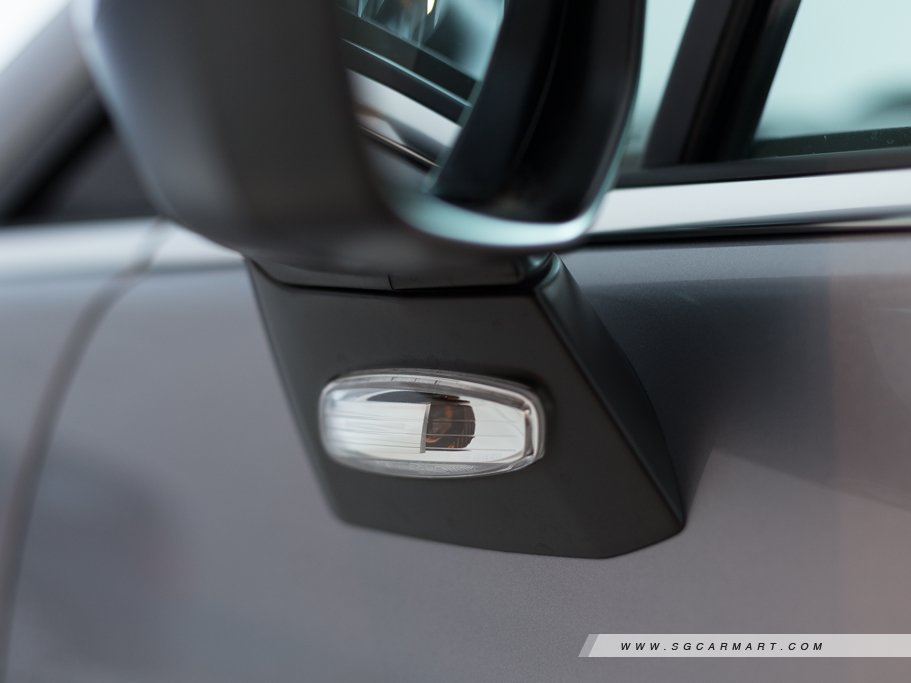 https://i.i-sgcm.com/new_cars/cars/11593/11593_g23
