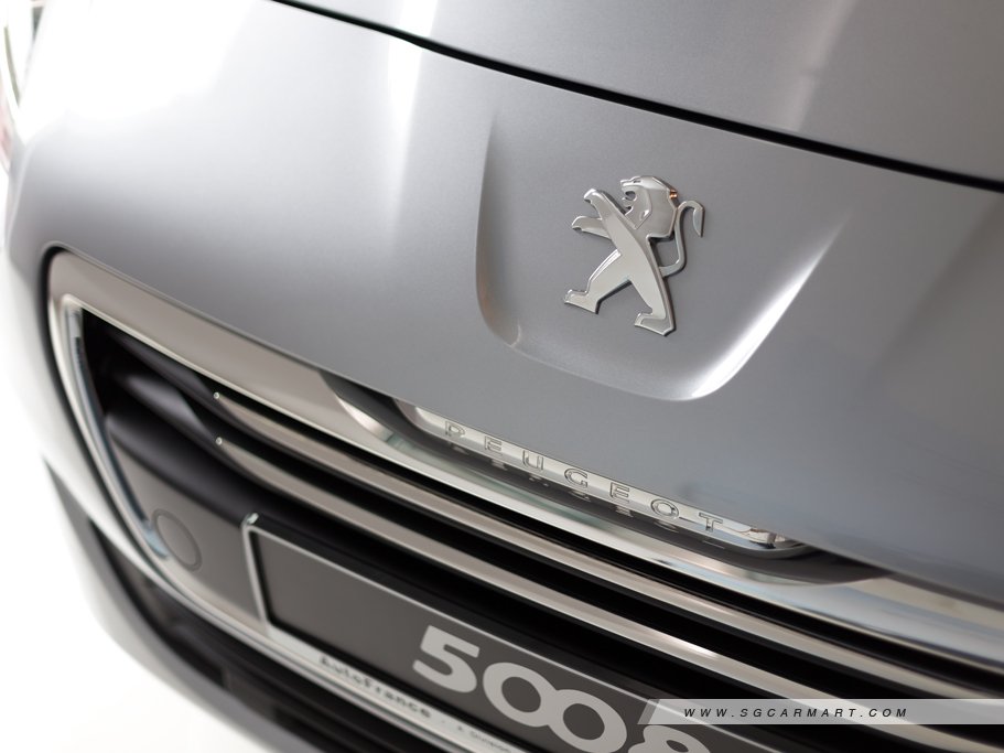 https://i.i-sgcm.com/new_cars/cars/11593/11593_g29