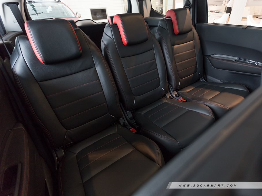 https://i.i-sgcm.com/new_cars/cars/11593/11593_g34