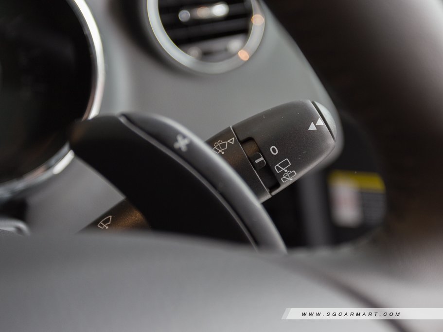 https://i.i-sgcm.com/new_cars/cars/11593/11593_g41