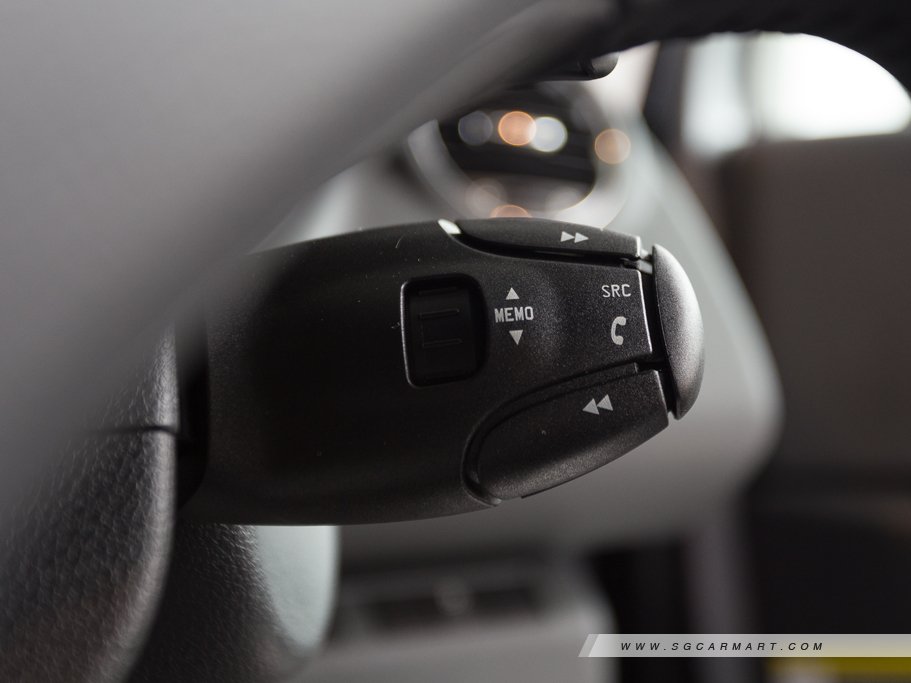 https://i.i-sgcm.com/new_cars/cars/11593/11593_g42