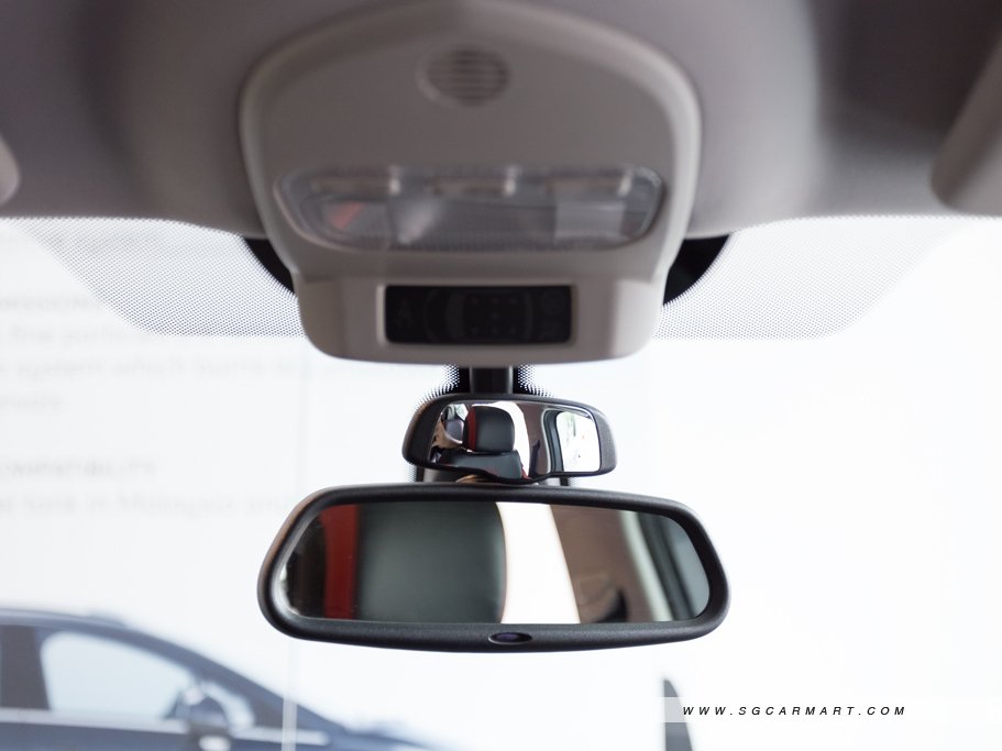 https://i.i-sgcm.com/new_cars/cars/11593/11593_g50
