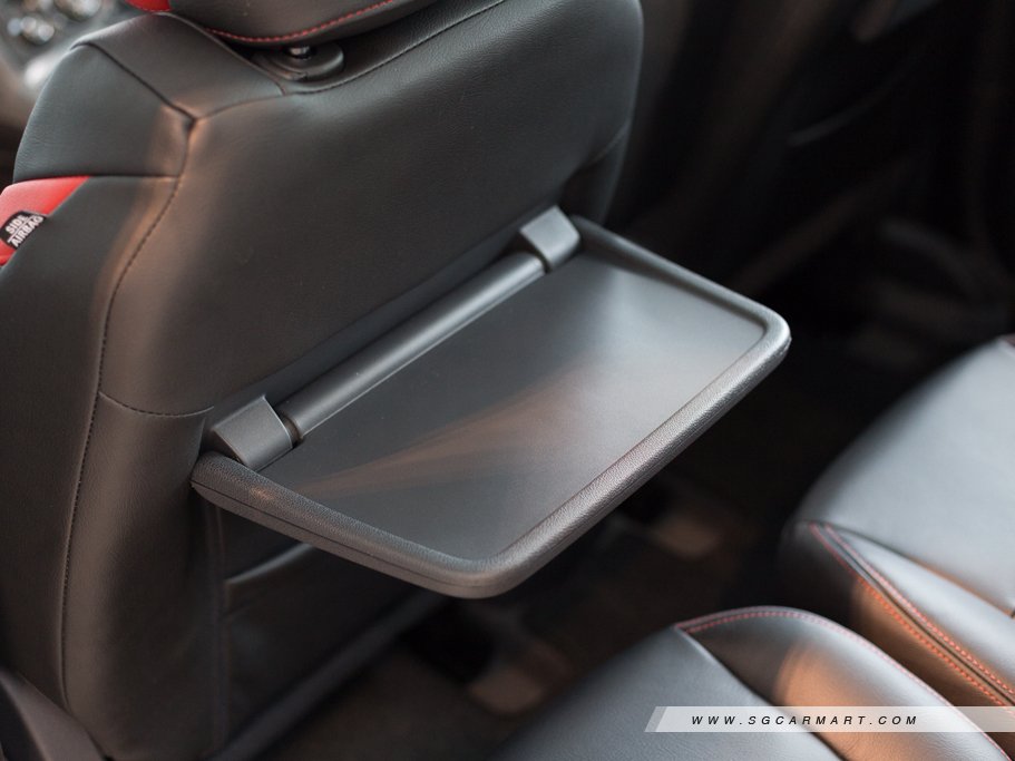 https://i.i-sgcm.com/new_cars/cars/11593/11593_g55