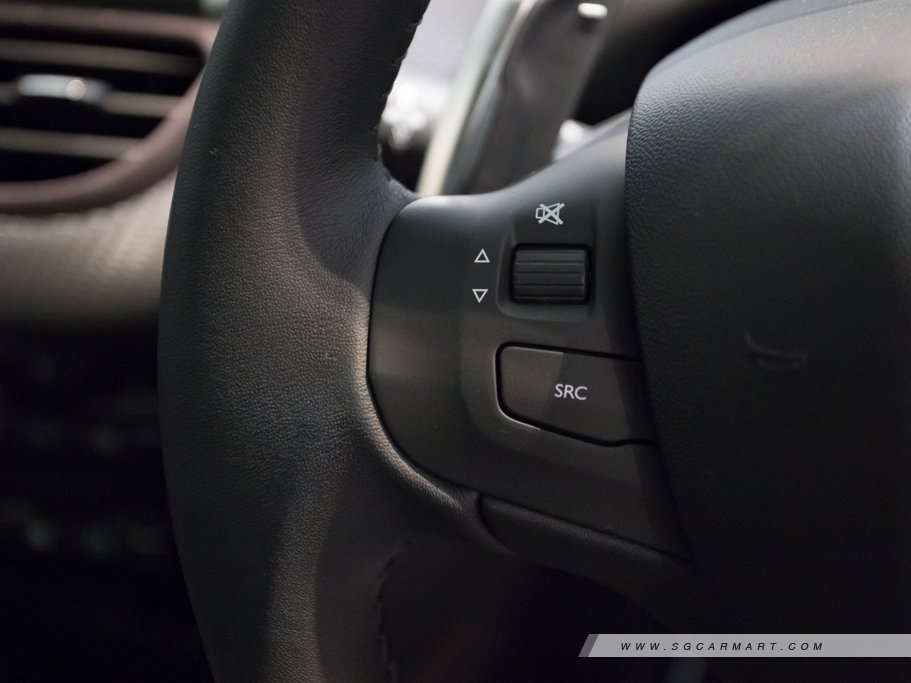 https://i.i-sgcm.com/new_cars/cars/11594/11594_g43
