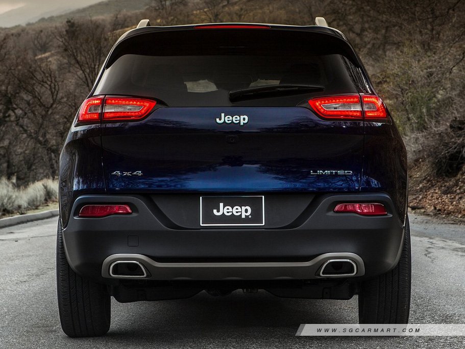 https://i.i-sgcm.com/new_cars/cars/11601/11601_g10
