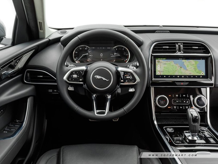 https://i.i-sgcm.com/new_cars/cars/11603/11603_g29