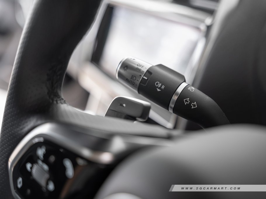 https://i.i-sgcm.com/new_cars/cars/11603/11603_g64