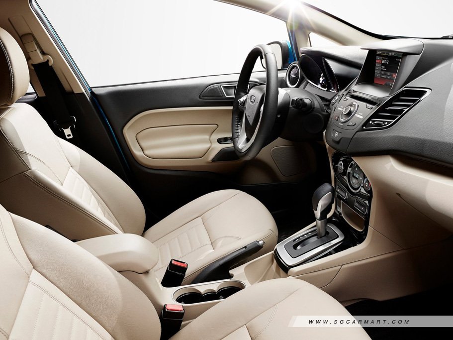 https://i.i-sgcm.com/new_cars/cars/11606/11606_g10