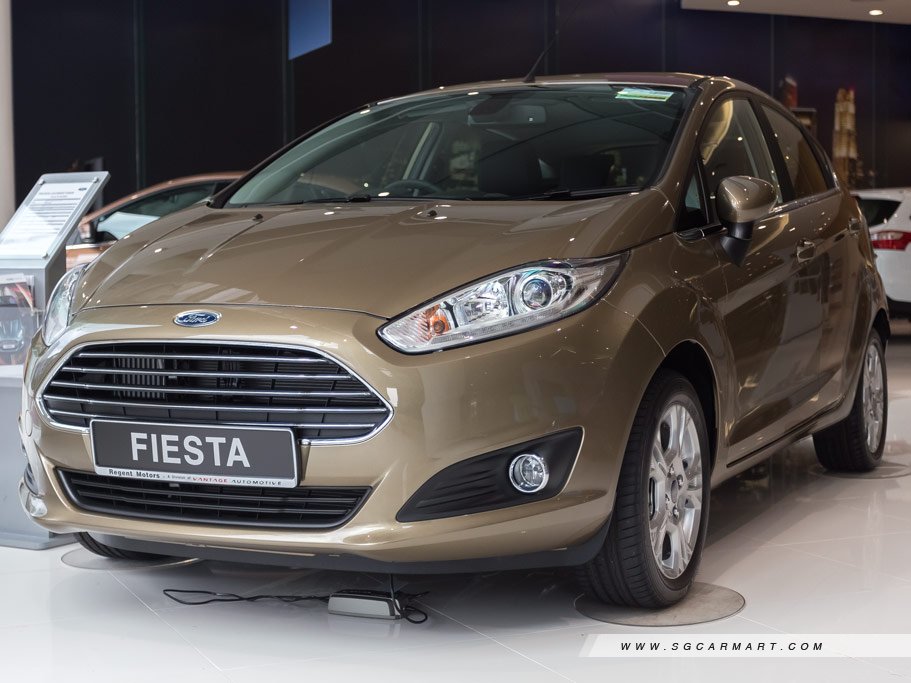 https://i.i-sgcm.com/new_cars/cars/11606/11606_g15