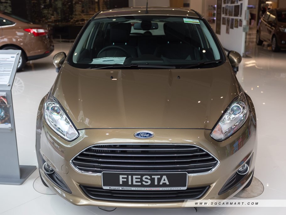 https://i.i-sgcm.com/new_cars/cars/11606/11606_g16