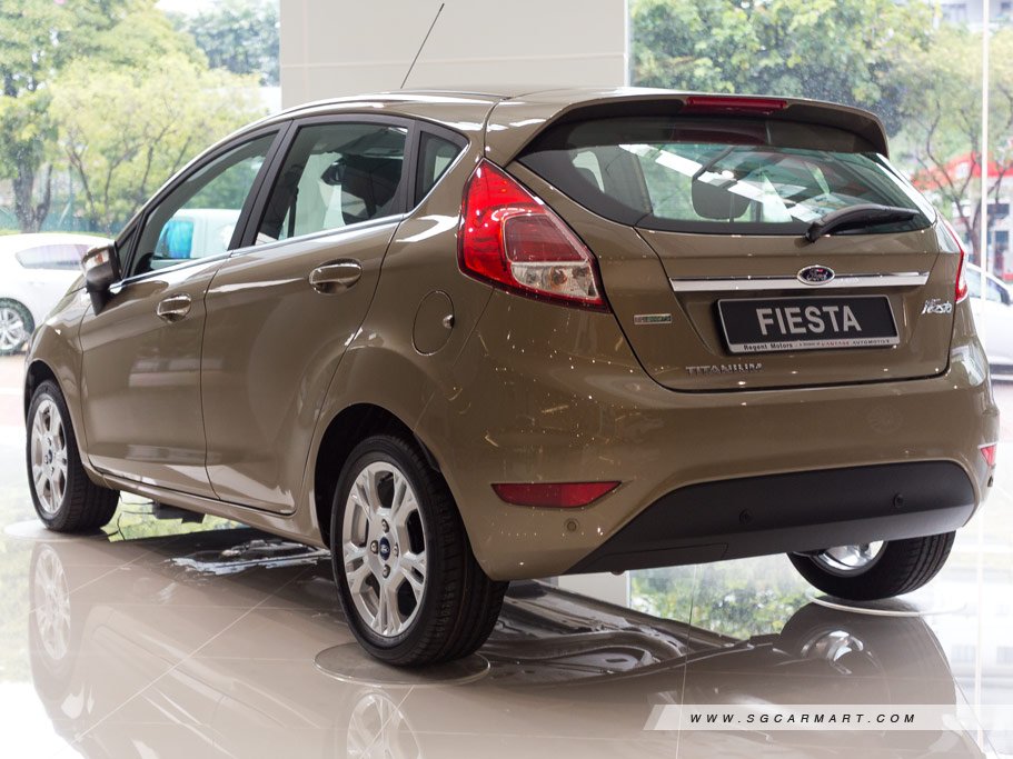 https://i.i-sgcm.com/new_cars/cars/11606/11606_g18