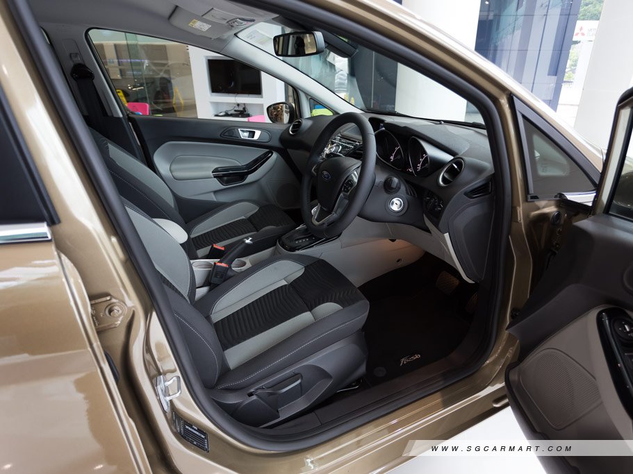 https://i.i-sgcm.com/new_cars/cars/11606/11606_g32