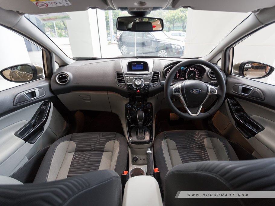 https://i.i-sgcm.com/new_cars/cars/11606/11606_g34