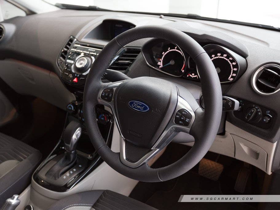 https://i.i-sgcm.com/new_cars/cars/11606/11606_g35