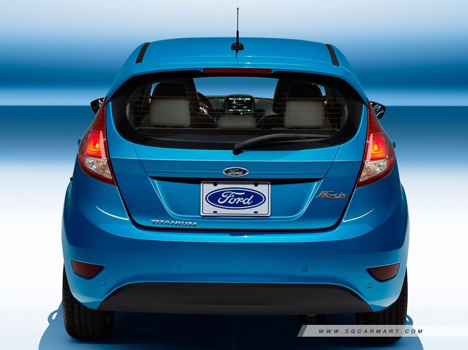 https://i.i-sgcm.com/new_cars/cars/11606/11606_g8